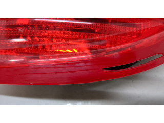 Задний фонарь          