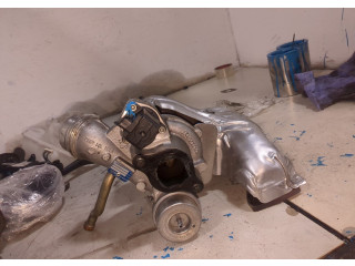 Турбина Volvo XC40 36012431