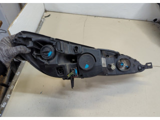 Фара передняя  Peugeot 407 левая 