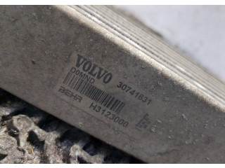 Интеркулер  Volvo V50 2007-2012 2.4  30741631    