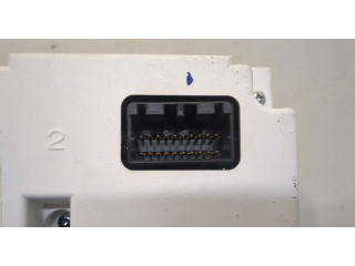 Дисплей бортового компьютера Mitsubishi Endeavor