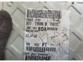 Блок предохранителей  Ford Focus 3 2011-2015         