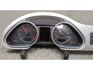 Панель приборов Audi Q7 2005-2015