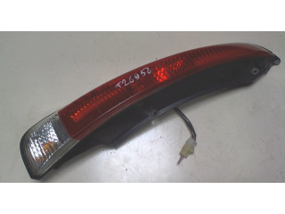 Задний фонарь 22051672 Daihatsu Terios 1