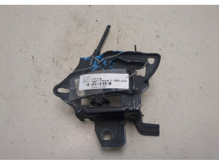 Замок капота  Volkswagen Passat 5 1996-2000     