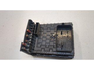 Блок предохранителей Skoda Octavia (A5) 2008-2013