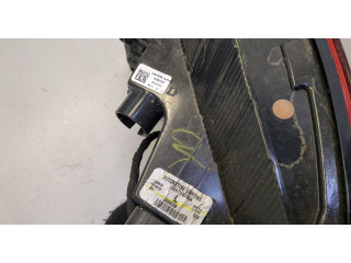 Задний фонарь 17A945095B