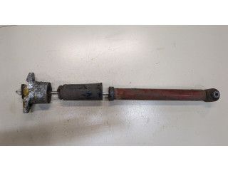 Стойка амортизатора  Audi A6 (C5) 1997-2004      1.9  дизель