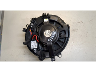 Моторчик печки  Volkswagen Passat 8 2015-          