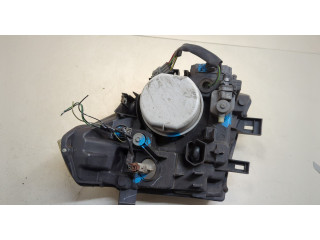 Фара передняя Nissan Pathfinder 2004-2014 правая