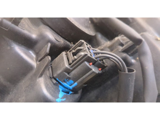 Фара передняя  Volvo XC90 2002-2014 правая 