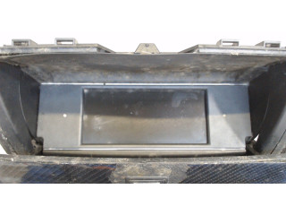 Дисплей бортового компьютера  Mercedes C W204 2007-2013 2048205497         