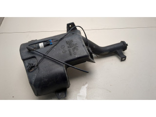 Бачок омывателя  Cadillac CTS 2001-2007    