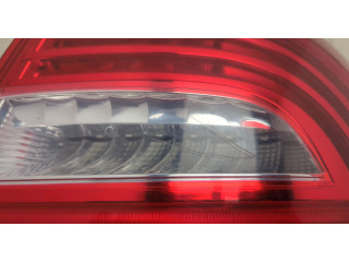 Задний фонарь          