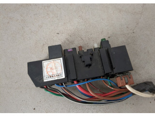 Блок предохранителей  Mitsubishi Pajero 2006-2014         