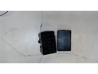 Блок предохранителей SsangYong Rexton 2001-2007 8210608770 3.2