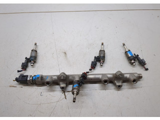 Форсунка топливная Skoda Octavia (A7) 2013-2023 04E906036AD, 05E133320