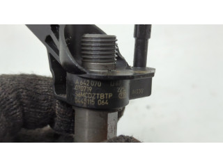 Форсунка топливная Jeep Grand Cherokee 2004-2010 5175827AB