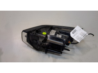 Задний фонарь