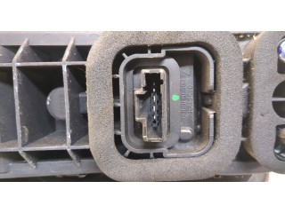 Задний фонарь          