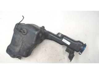 Бачок омывателя  Mercedes C W204 2007-2013 2048600260     2.2