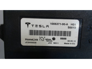 Блок комфорта Tesla Model S 100537100A