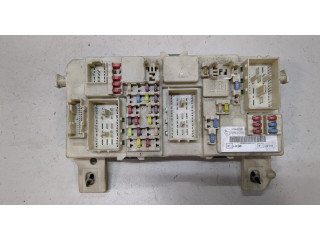 Блок предохранителей  Ford Focus 2 2005-2008         