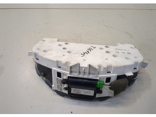 Панель приборов Volvo C70 2006-2009 30710071 2.4 Бензин