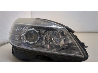 Фара передняя  Mercedes C W204 2006-2015 правая 