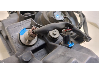 Фара передняя Nissan Pathfinder 2004-2014 левая