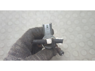 Форсунка топливная  Volvo XC90 2002-2014    8603595, 0445110251     