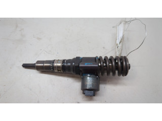 Форсунка топливная  Audi A3 (8P) 2003-2013    03G130073G     