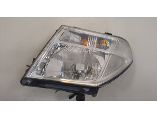 Фара передняя Nissan Pathfinder 2004-2014 левая