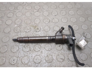 Форсунка топливная Volvo XC70 2000-2007 8603595