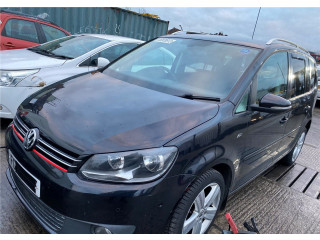 Вентилятор радиатора  Volkswagen Touran 2010-2015    1.6 дизель       