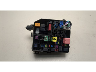 Блок предохранителей Mitsubishi Outlander 2012-2021