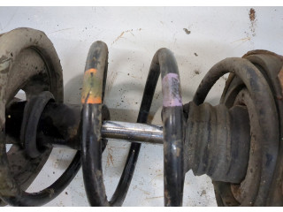 Стойка амортизатора  Nissan X-Trail (T30) 2001-2007      