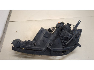 Фара передняя Mazda 3 (BK) 2003-2009 правая