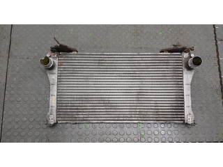 Интеркулер  Toyota Avensis 3 2009-2015 2.2      