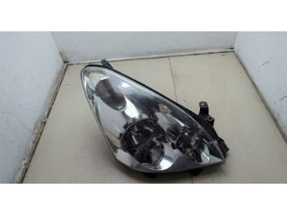 Фара передняя  Toyota Corolla Verso 2004-2009 правая 