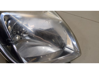 Фара передняя  Toyota Prius 2003-2009 правая 
