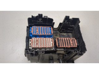 Блок предохранителей Cadillac XT4