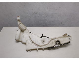 Бачок омывателя  Ford Focus 2 2008-2011 4M5113K163CF     1.6