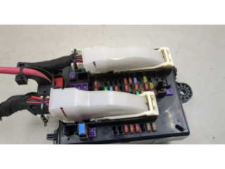 Блок предохранителей Cadillac XT5 2016-2019 84051359