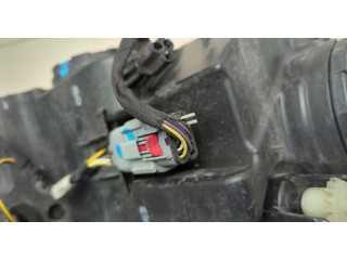 Фара передняя  Chevrolet Trax 2016-2022 левая 