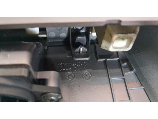 Дисплей мультимедиа Tesla Model 3 1516779