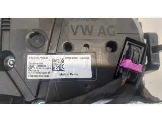 Панель приборов Volkswagen Jetta 7 2018-2024 17A920840A