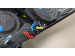 Фара передняя  Peugeot 207 левая 