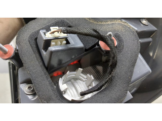 Задний фонарь          