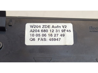 Дисплей бортового компьютера  Mercedes C W204 2006-2015 A2046801231       